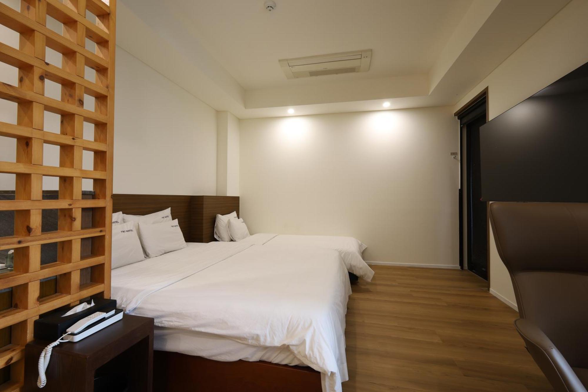 Trt Hotel Busan Exterior photo