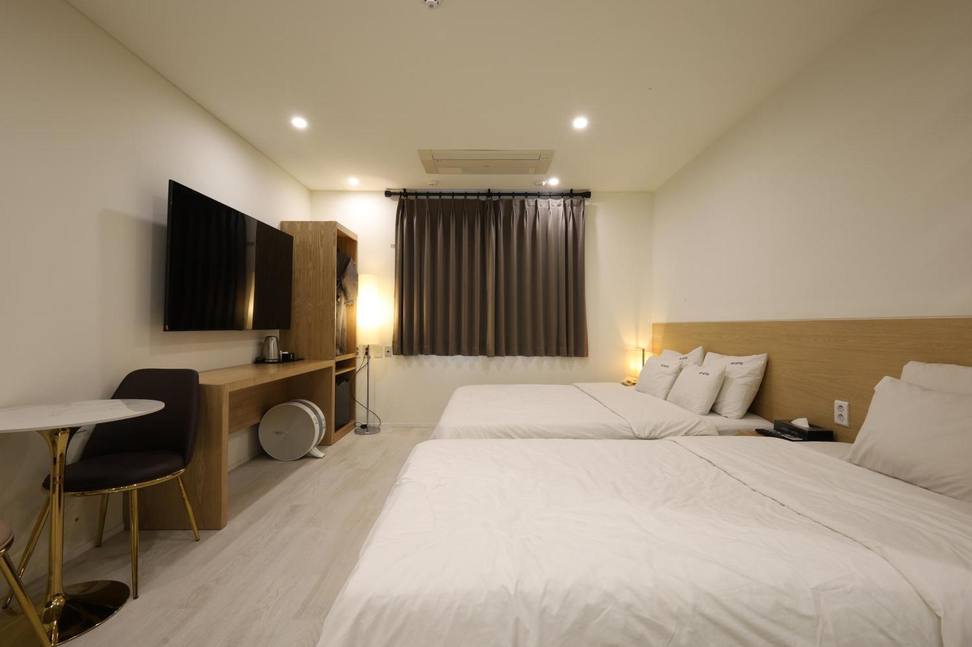 Trt Hotel Busan Exterior photo